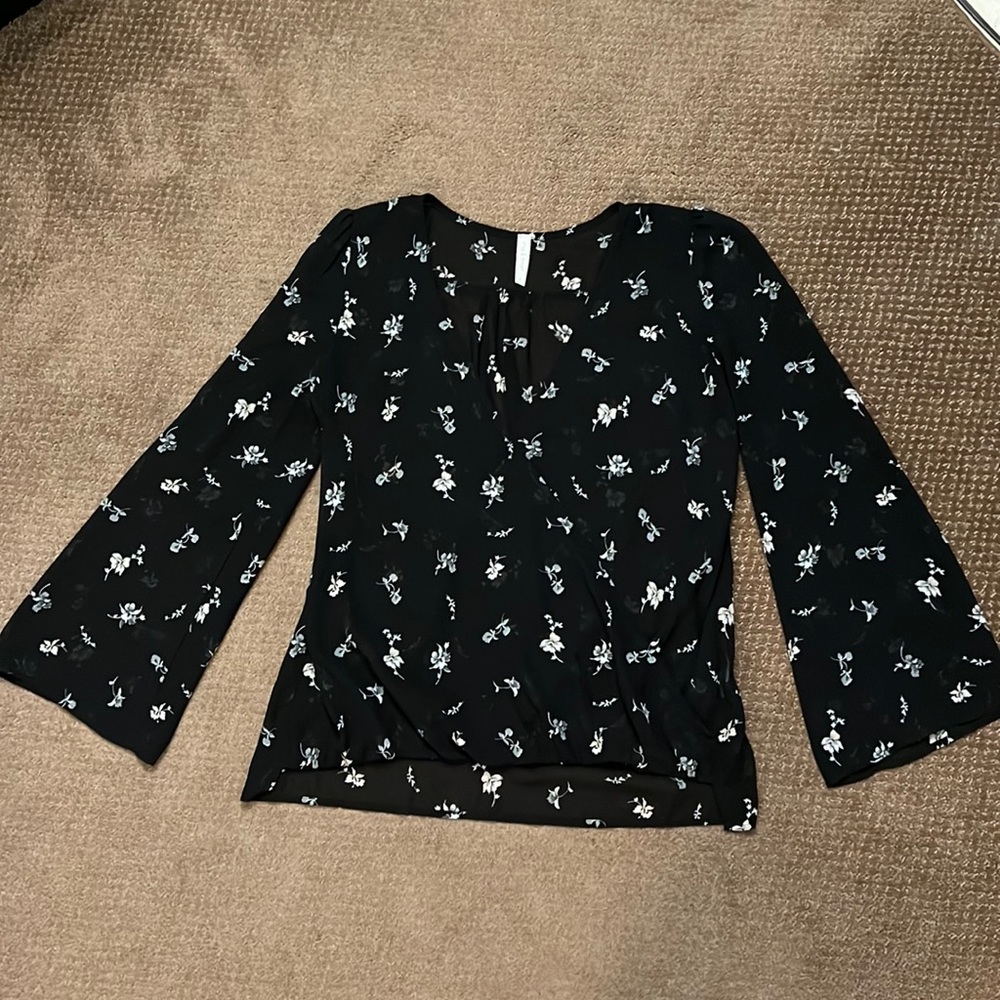 Black blouse with grey and white flowers